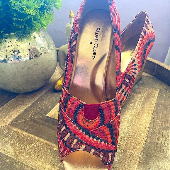 Faded Glory Open-toe Pumps SZ-8 EUC - Picture 4 of 12